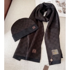 Louis Vuitton Caps Scarfs